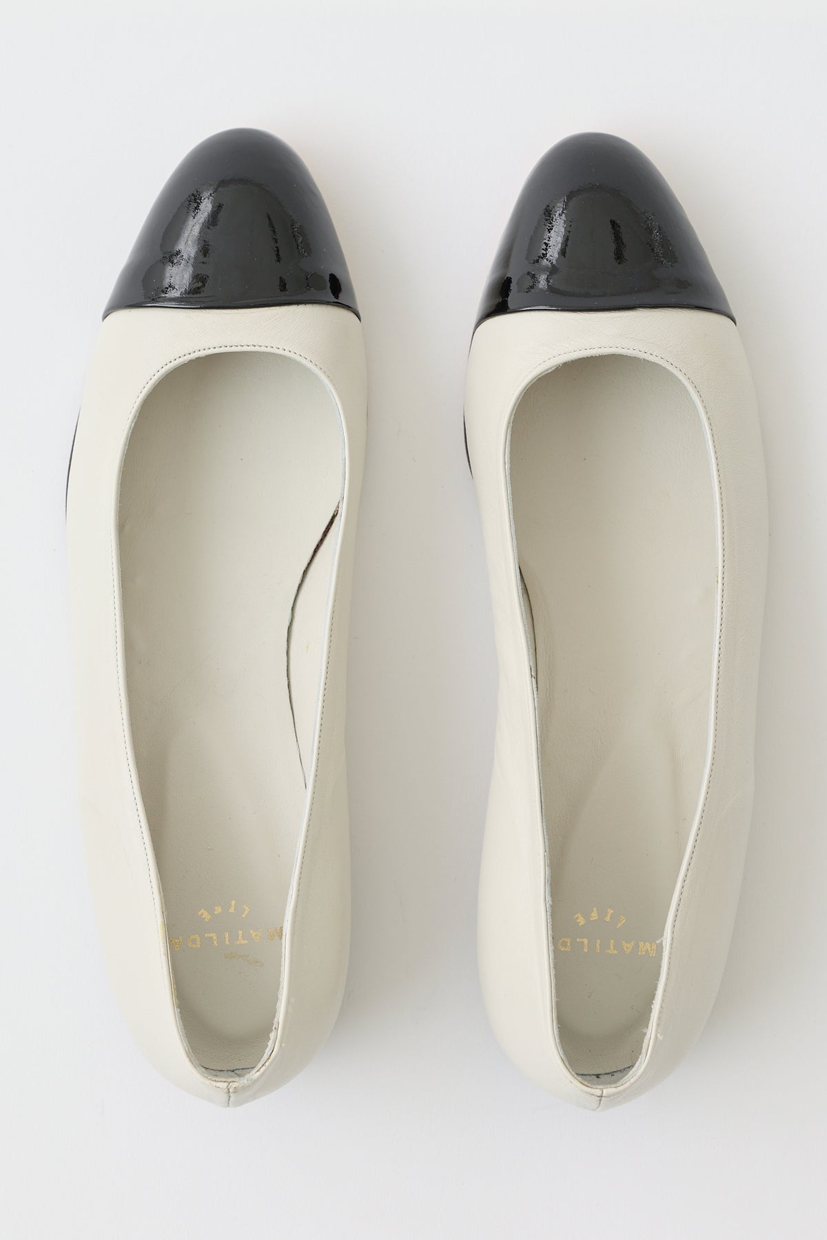 Electra Cap Toe Flat Natural/Black Patent