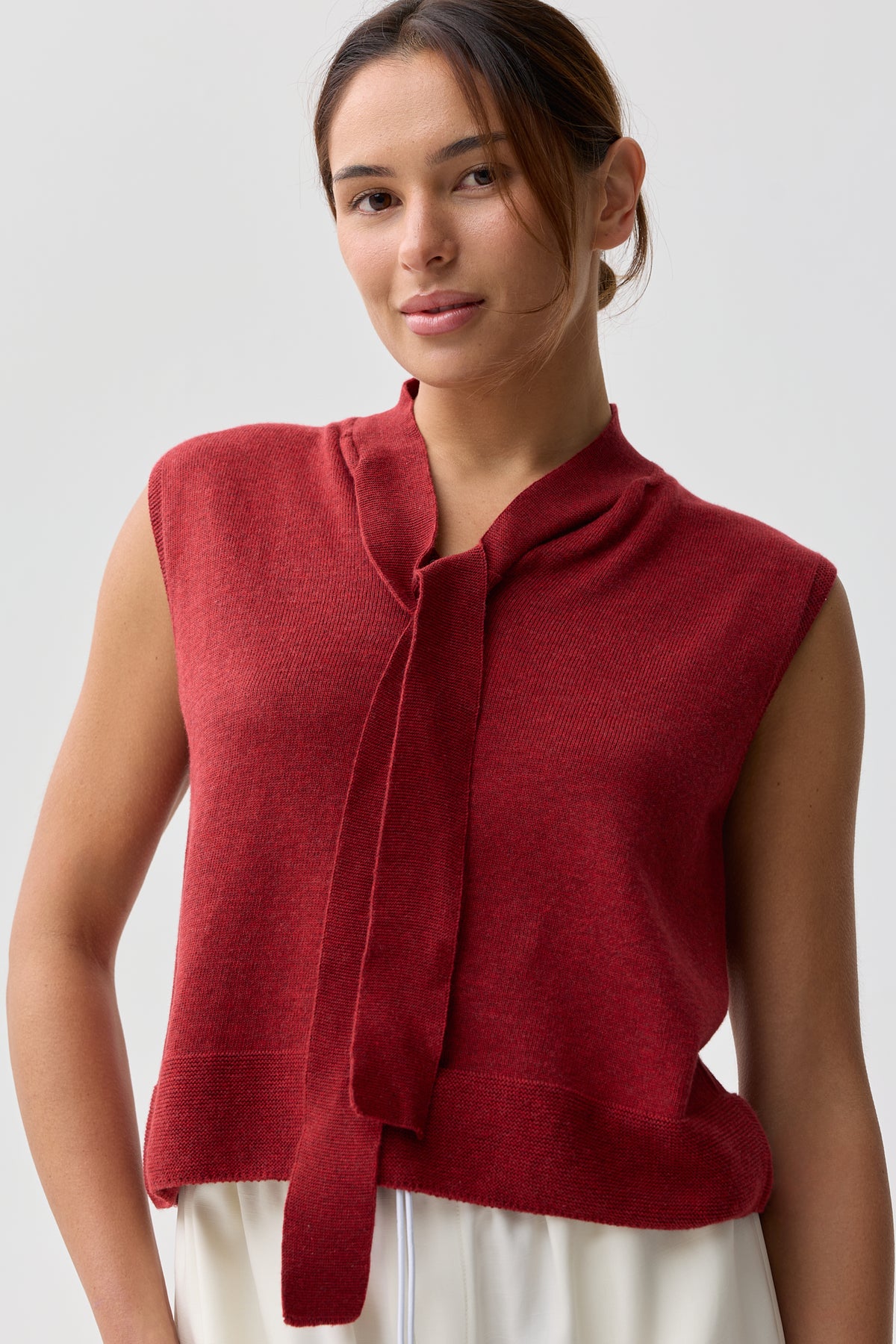 Uimi Posey Tank with Tie Cherry