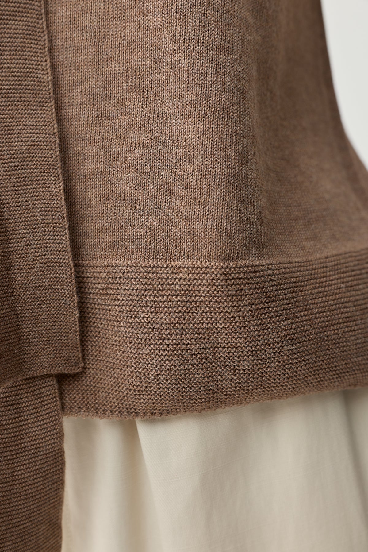 Uimi Posey Tank with Tie Brown Sugar