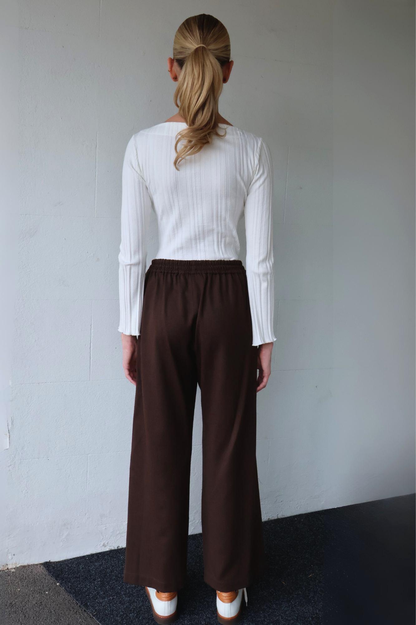Lyndhurst Drawstring Wool Pant Chocolate
