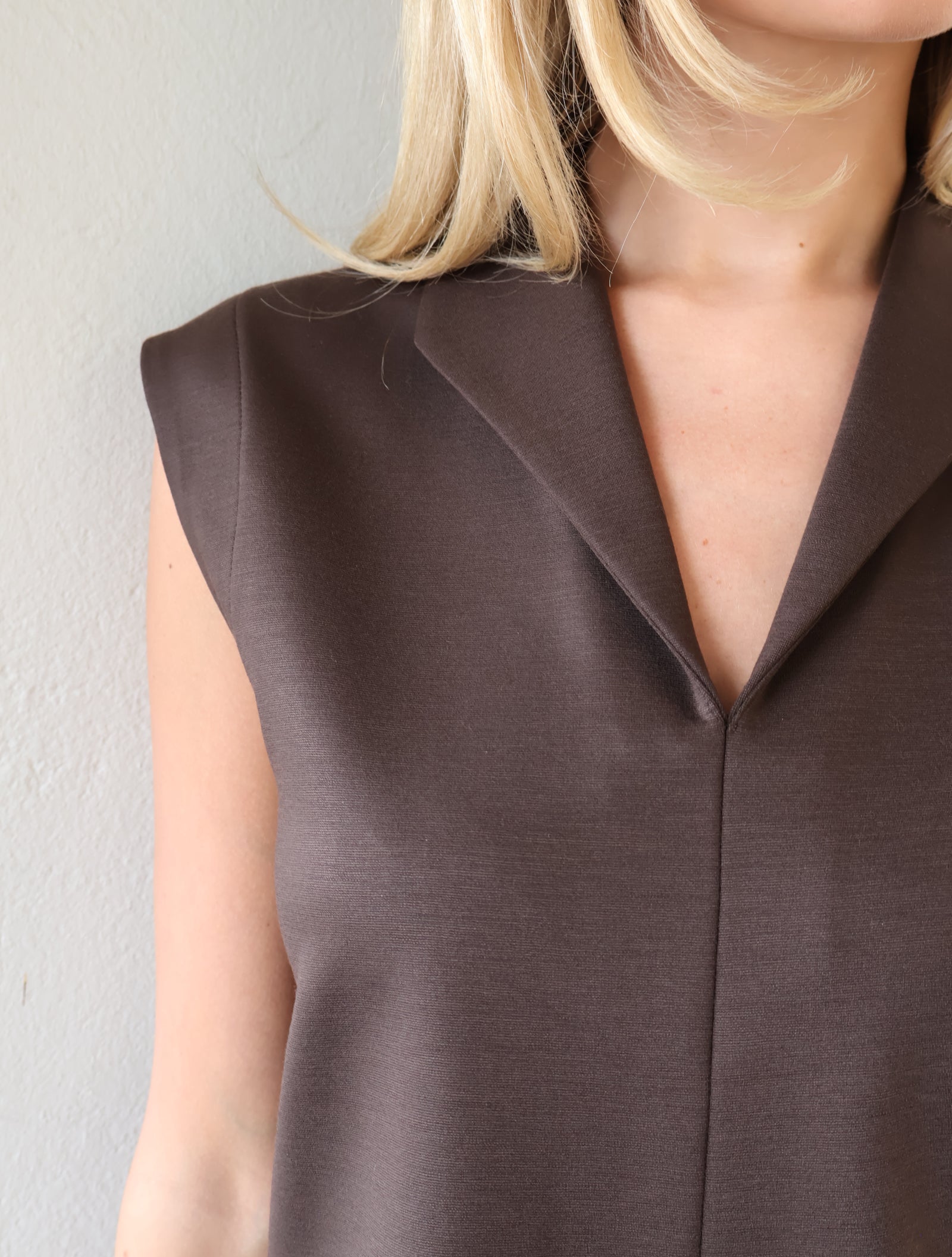 Hunter Wool Ponte Cap Sleeve Top Espresso