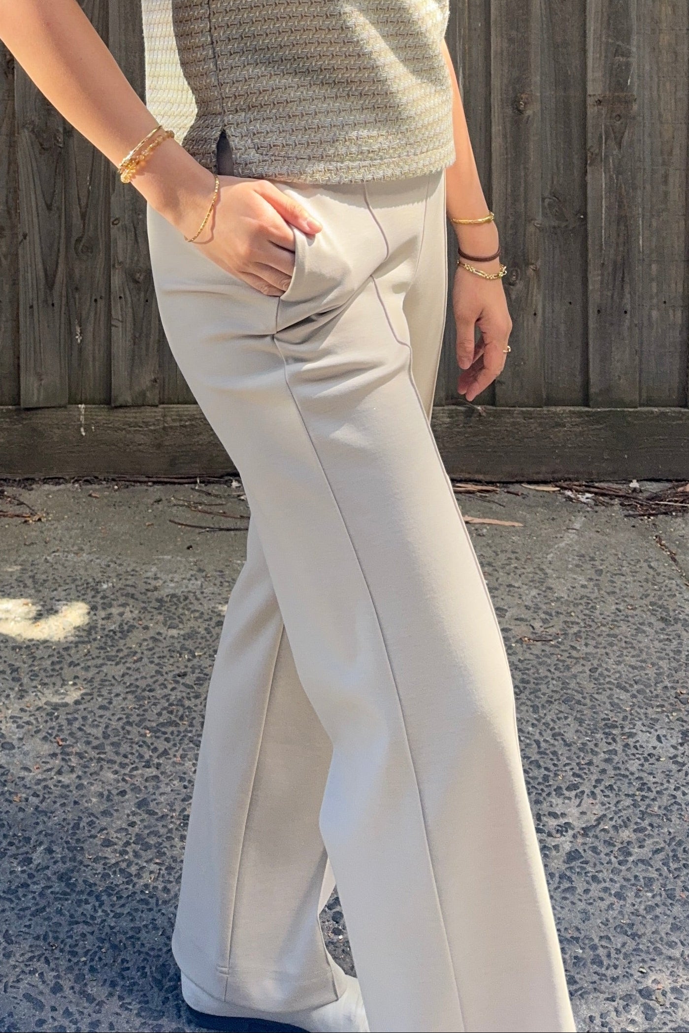 Hunter Wool Ponte Pin-Tuck Pant Natural