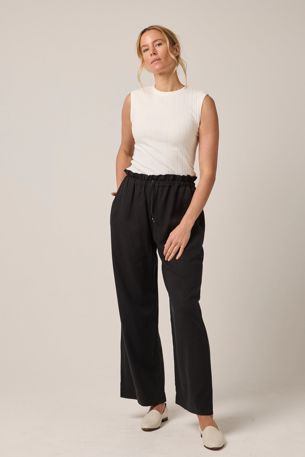 DRAWSTRING PANT WITH RIBBING MS MATILDA