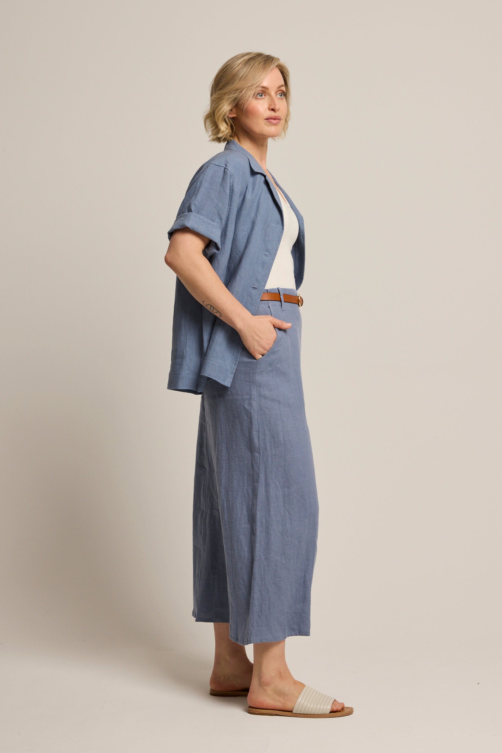 Indi Linen Box Shirt Chambray