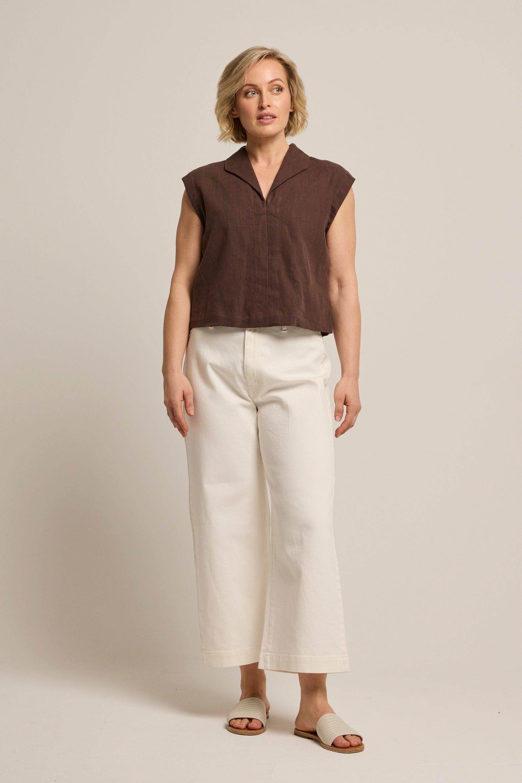 Adelaide Linen Cap Sleeve Top Espresso