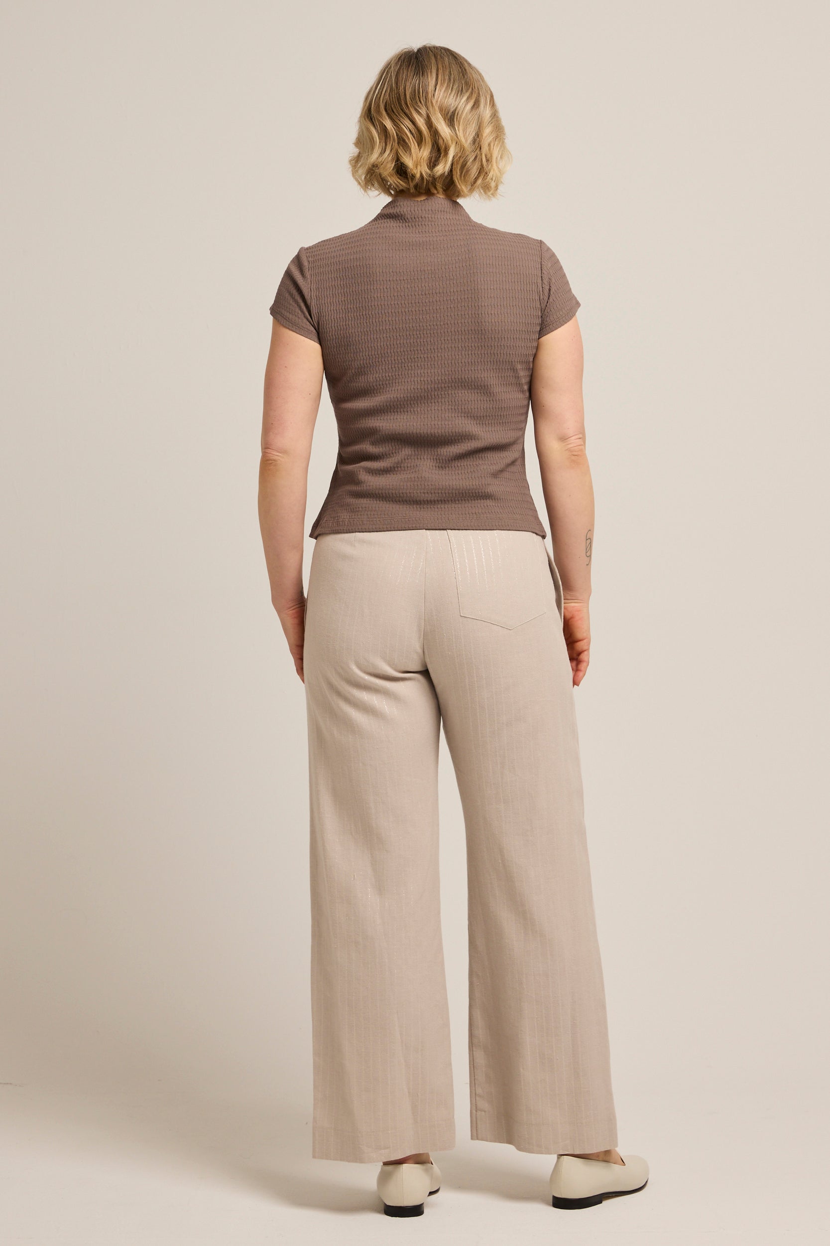 Heron Ruched Short Sleeve Top Stone