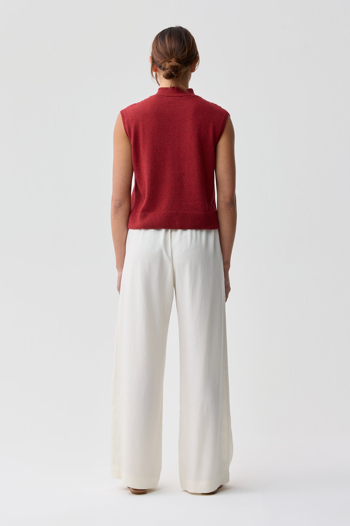 Uimi Posey Tank with Tie Cherry