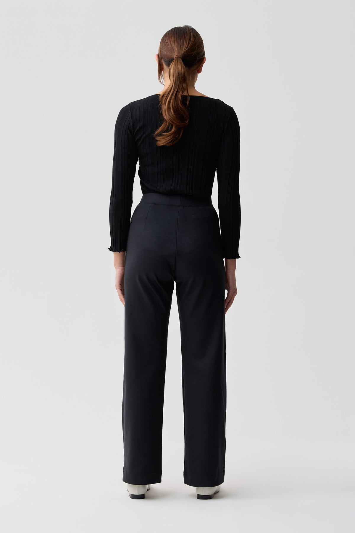 Hunter Merino Wool Ponte Pin-Tuck Pant Black Night