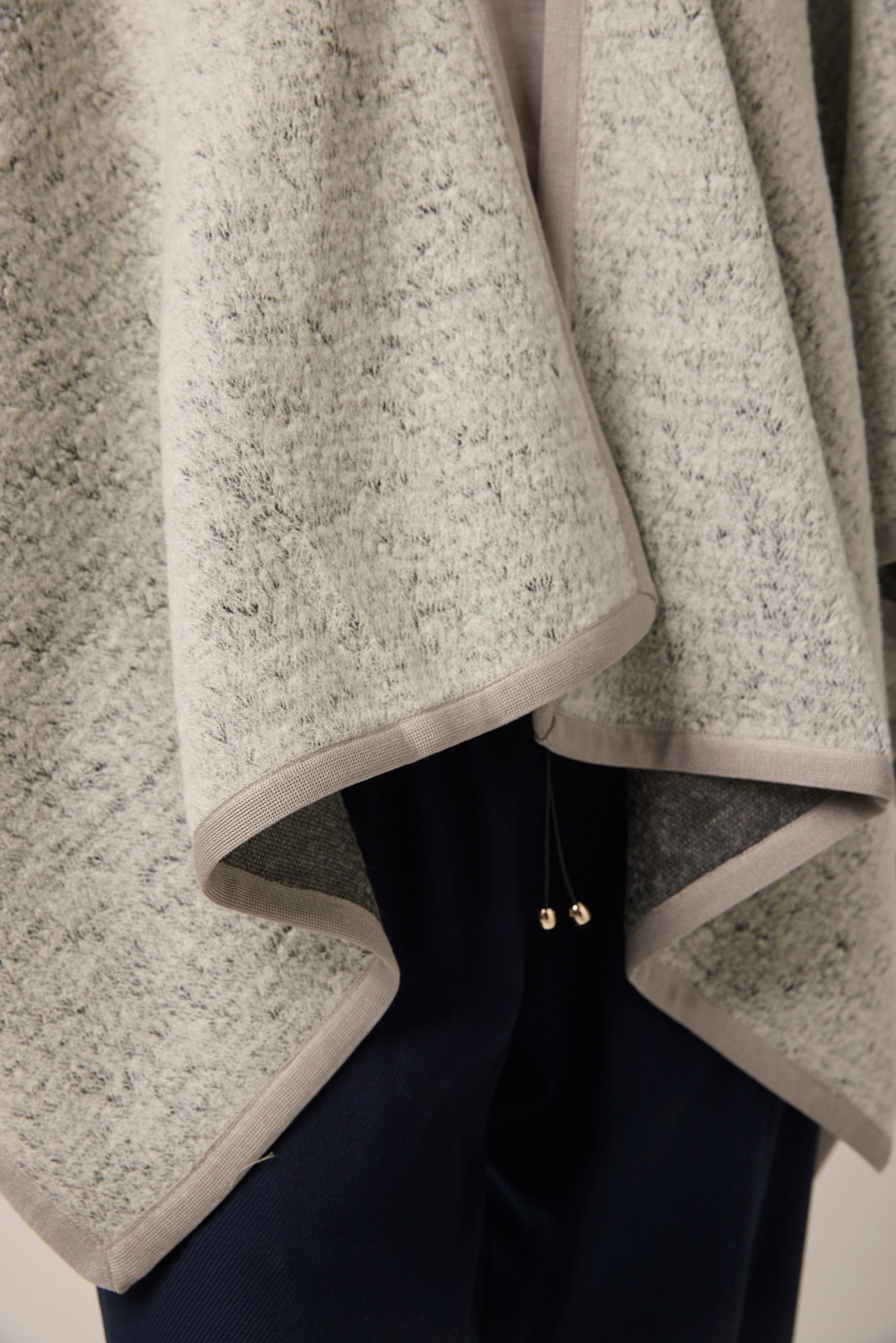 Hobart Wool Wrap