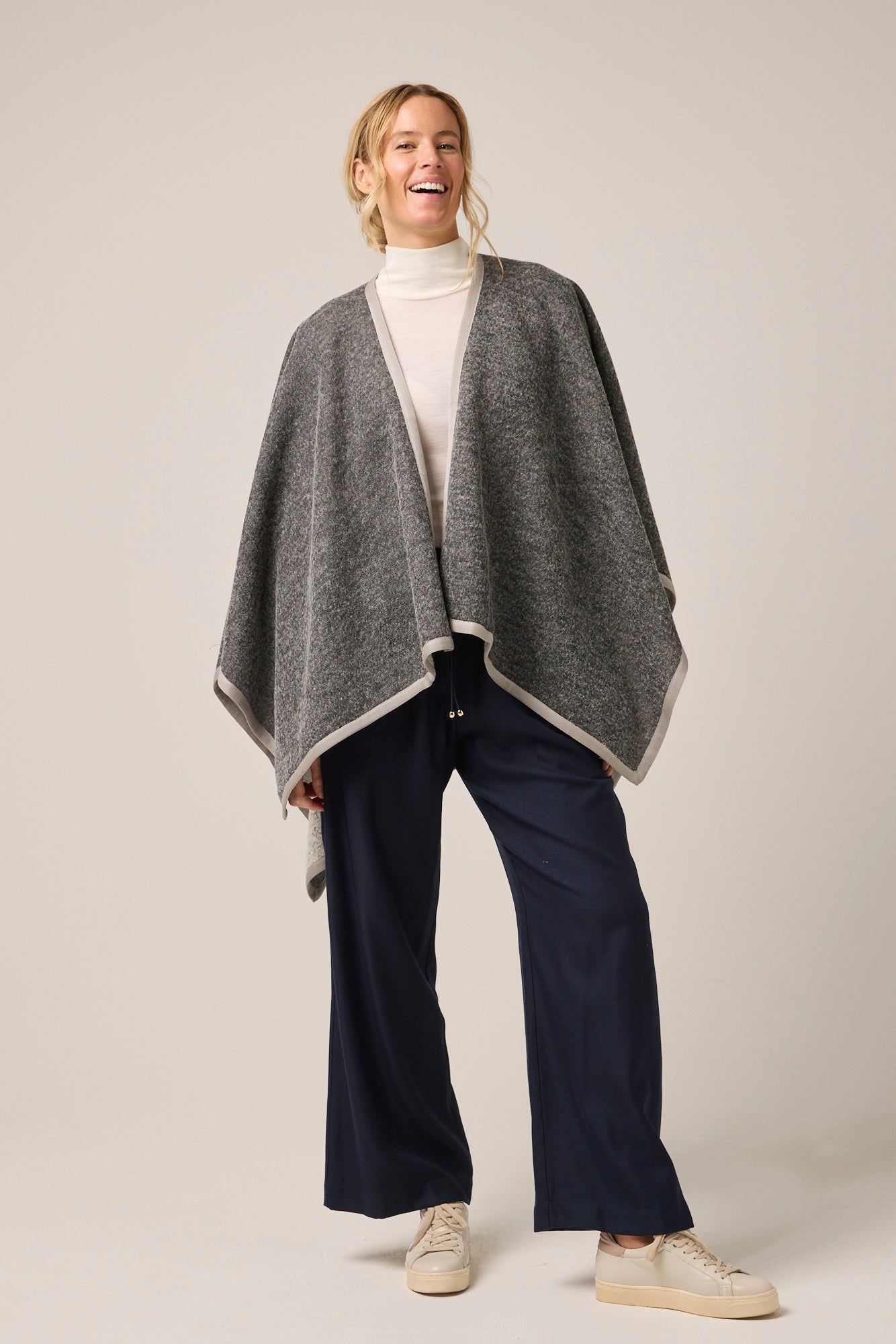 Hobart Wool Wrap