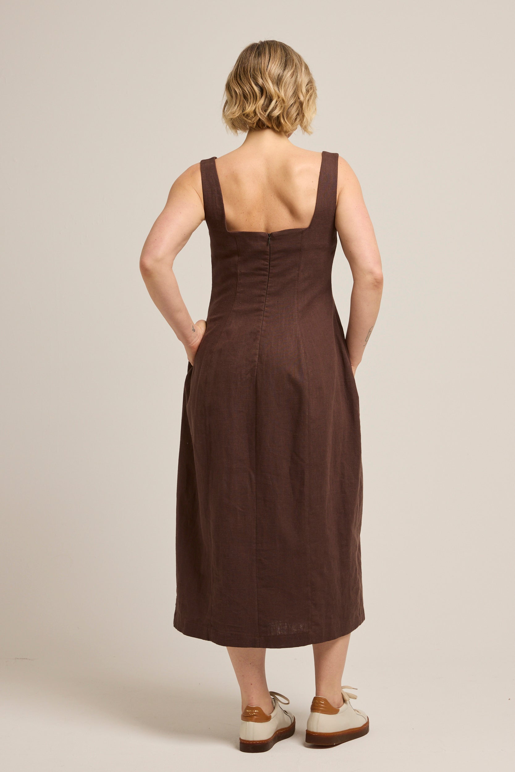 Adelaide Linen Midi Dress Espresso