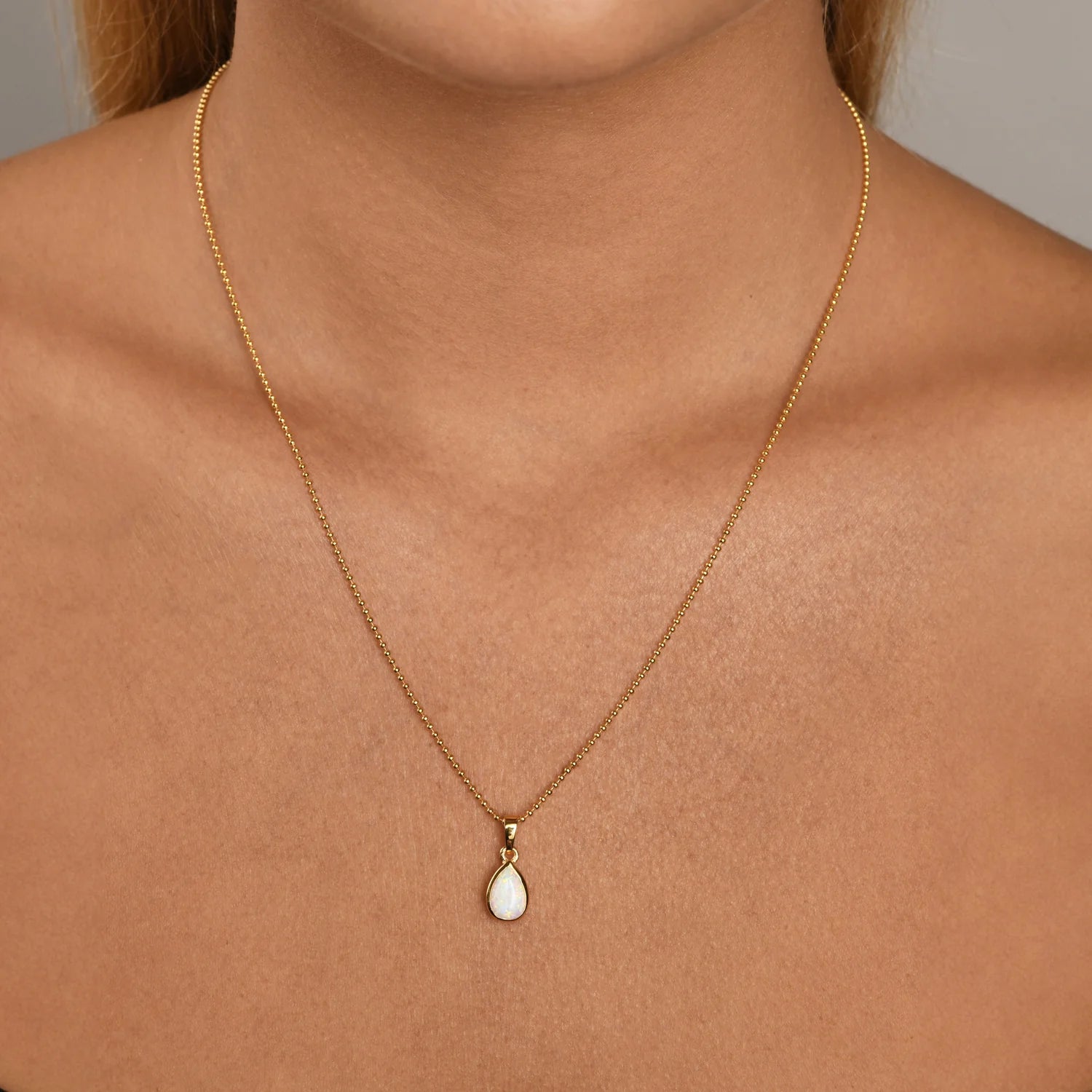 VT Yellow Gold Pear Czelline Opal Ball Chain Necklace