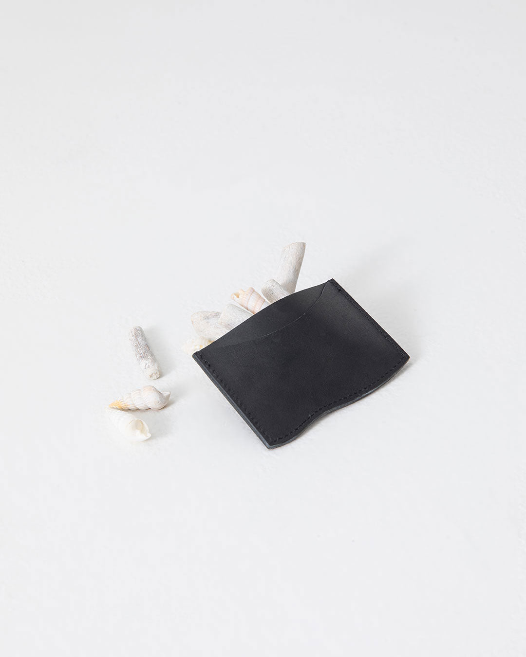 SM Pisces Card Wallet Black Rock
